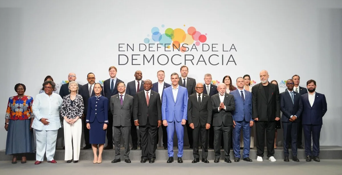 En Defesa de La Democracia / Claudia Sheinbaum
