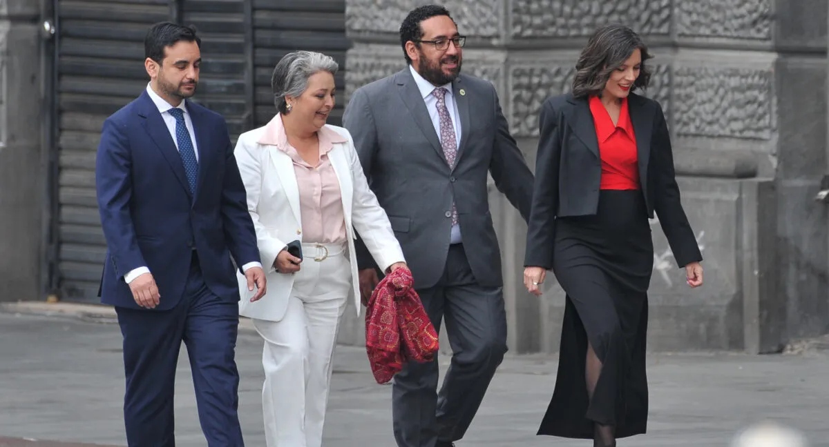 29-202543_02u1_A_UNO_1605397-1200x648