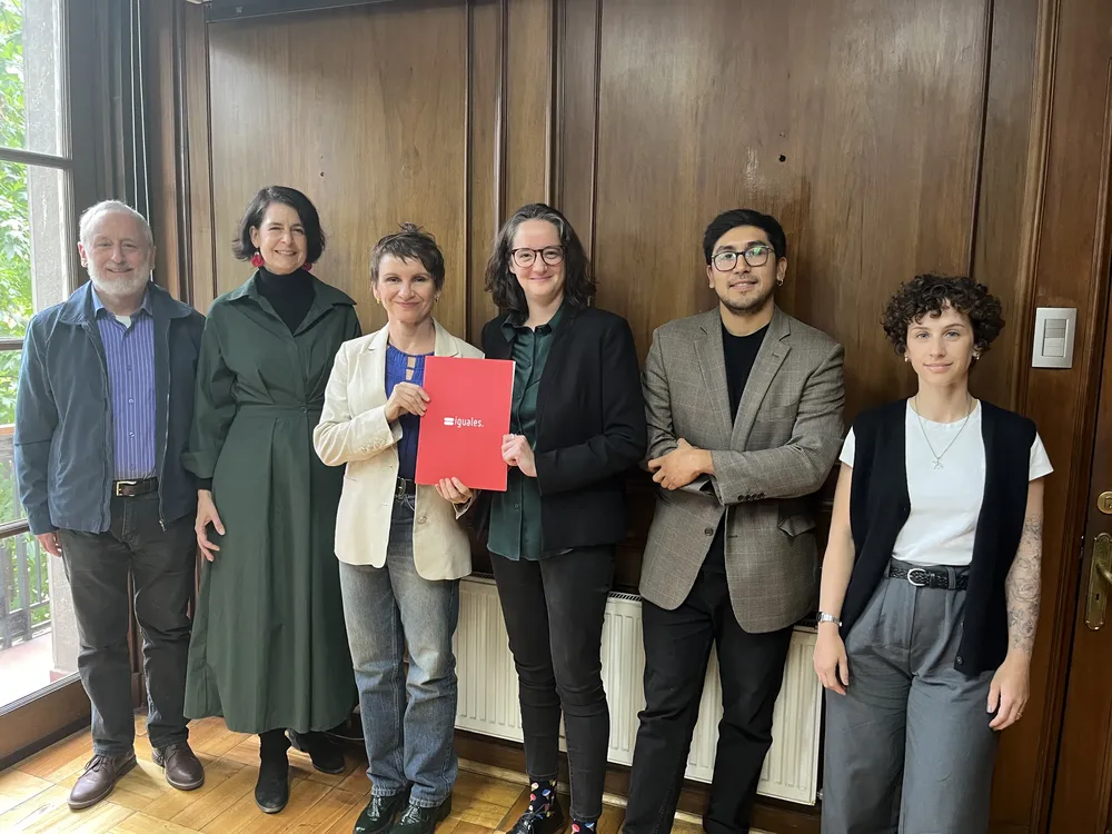 Reunión Tohá y Fundación Iguales