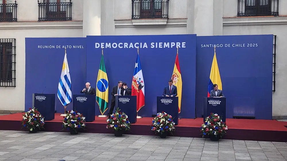 “Democracia Siempre”: Presidente Boric lidera cumbre progresista Fotógrafo Cristian Daniel González Henríquez para The Times en Español 