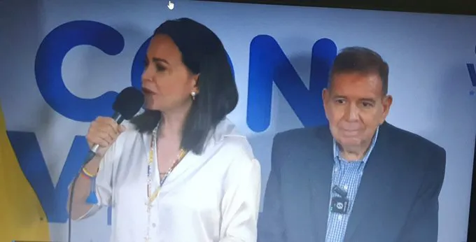 Maria-Corina-Machado-y-Edmundo-Gonzalez.-X