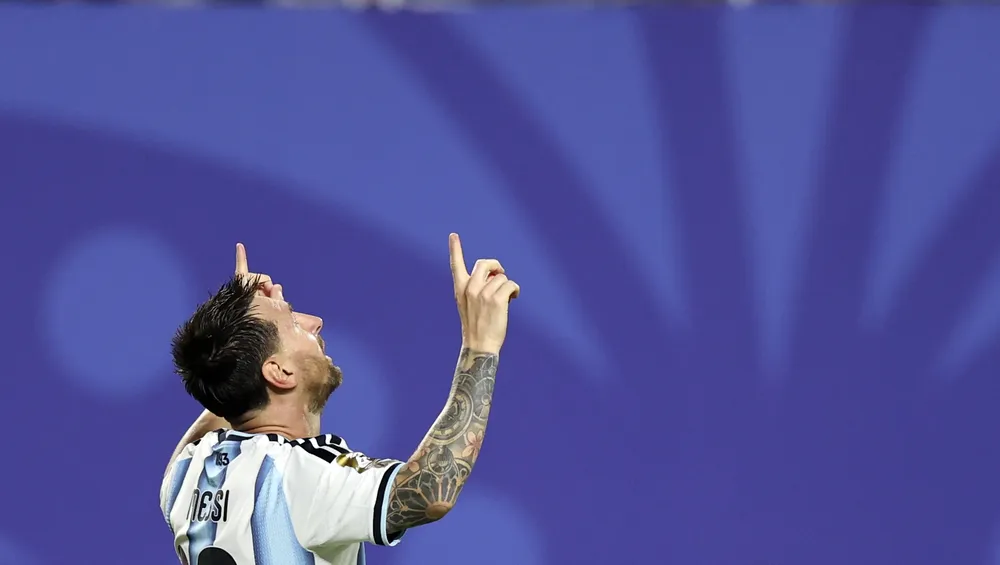 (SP)U.S.-KANSAS+CITY-FOOTBALL-FIFA+WORLD+CUP-GROUP+J-ARG+VS+ALGXxjpbeE000260_20260617_PEPFN0A001