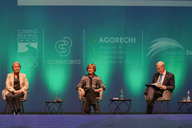 Jeanette Jara, Evelyn Matthei y José Antonio Kast Agencia Uno