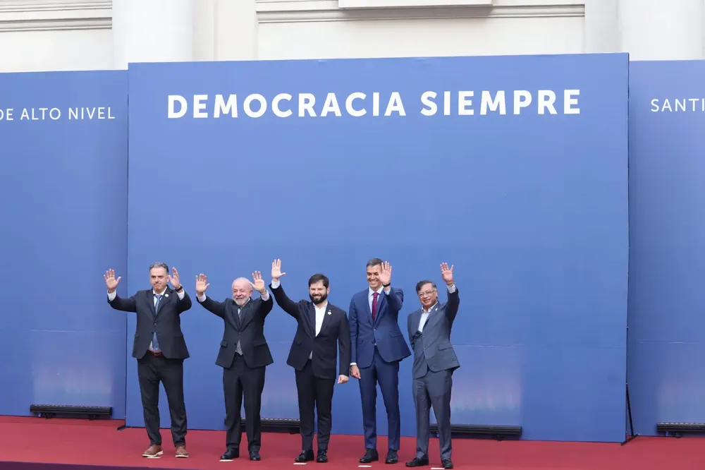 “Democracia Siempre”: Presidente Boric lidera cumbre progresista Fotógrafo Cristian Daniel González Henríquez para The Times en Español