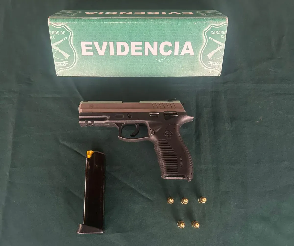 pistola 9 mm