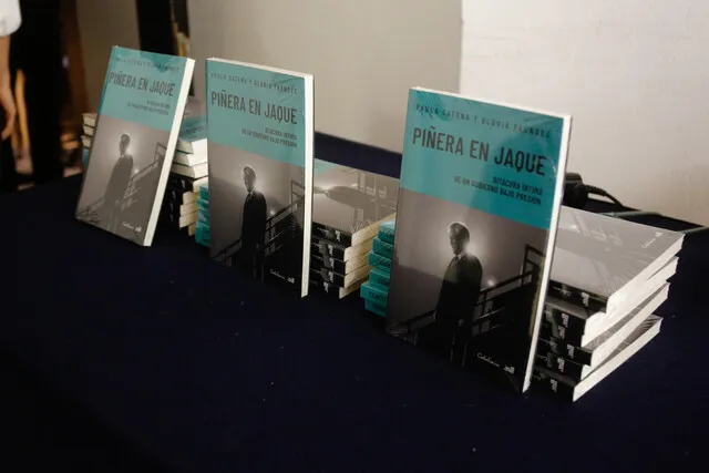 "Piñera en jaque: Bitácora íntima de un gobierno bajo presión"