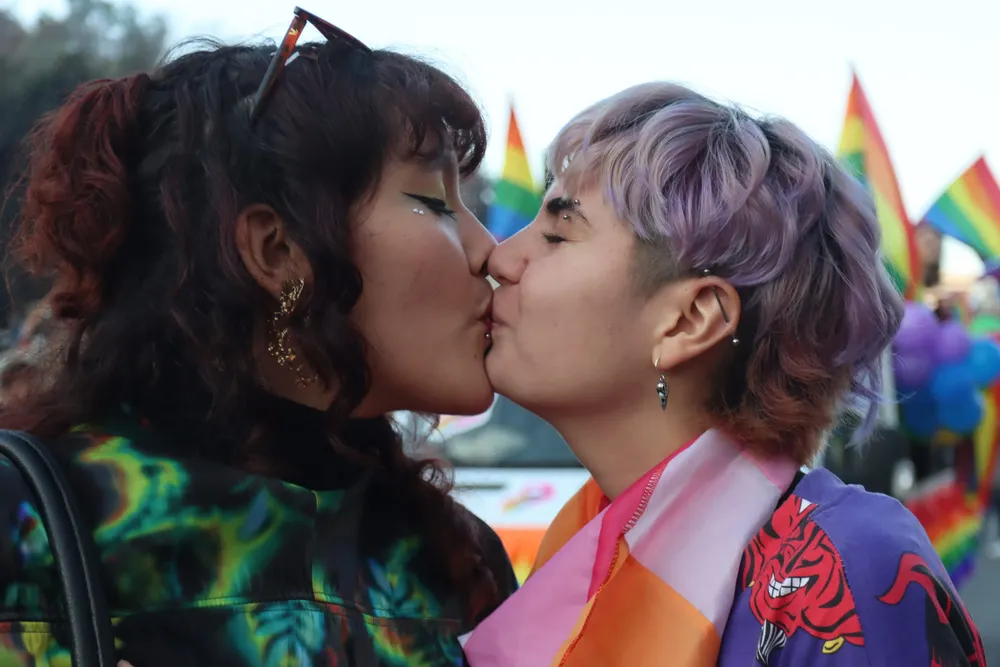 c46b7ef8-5c8f-4a78-a3d1-3a7615f4a9e6