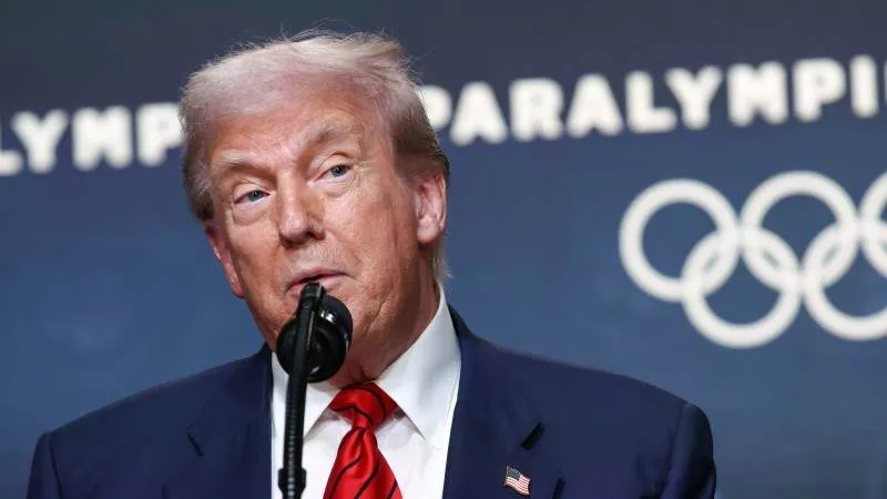 Donald Trump EPA/SAMUEL CORUM / POOL
