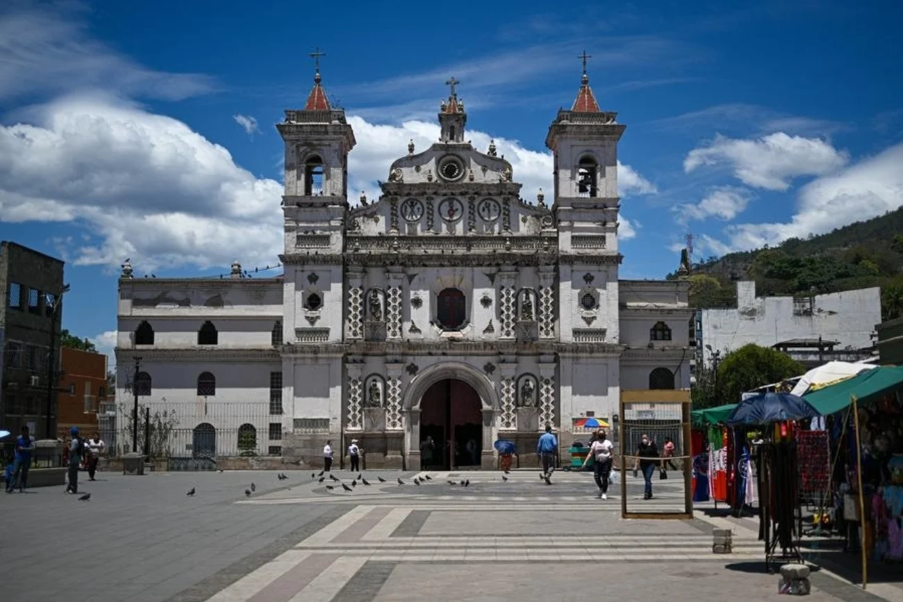  iglesia en Tegucigalpa, Honduras. (Xinhua/Xin Yuewei)