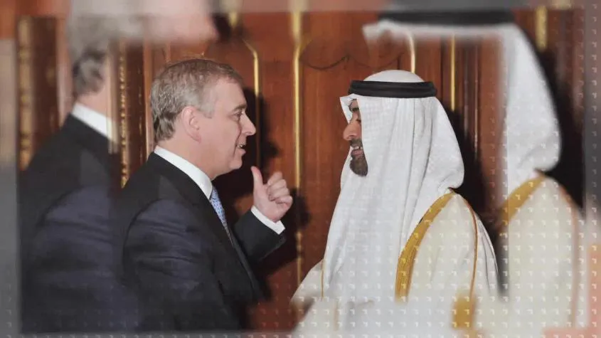 El Príncipe Andrés, entre la espada real y el exilio en Abu Dabi