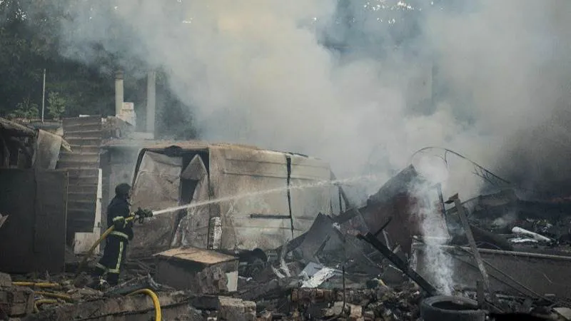 Región de Donetsk SERVICIO DE EMERGENCIAS DEL ESTADO / FOLLETO