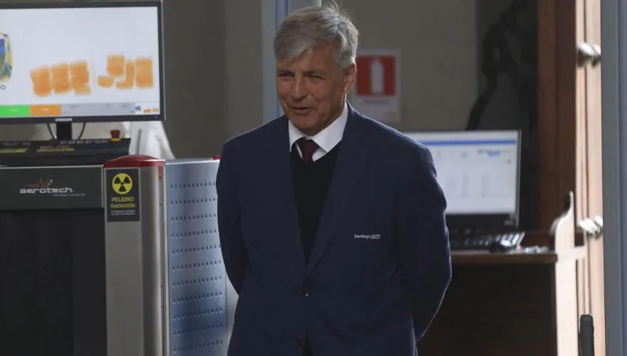 26-140954_i4h3_Harold-Mayne-Nicholls-880x500