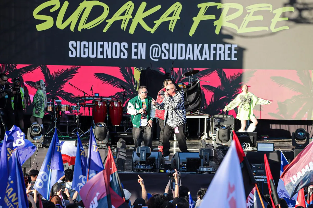 Cierre Campaña Jeannette Jara  Fotógrafo Cristian Daniel González Henríquez para The Times en Español