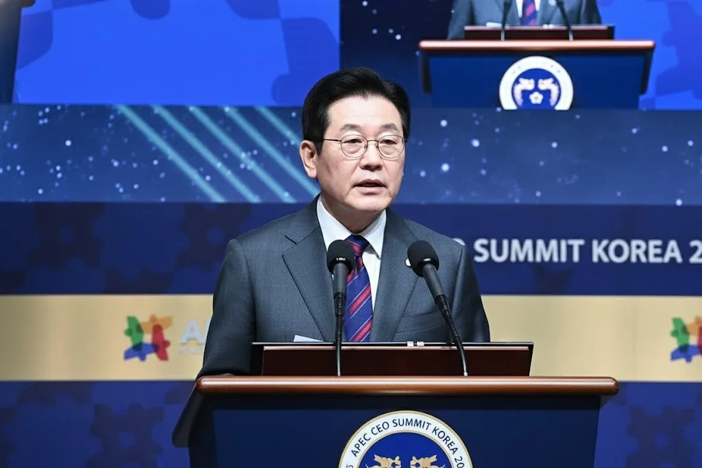 Lee Jae Myung   Lee Jae Myung