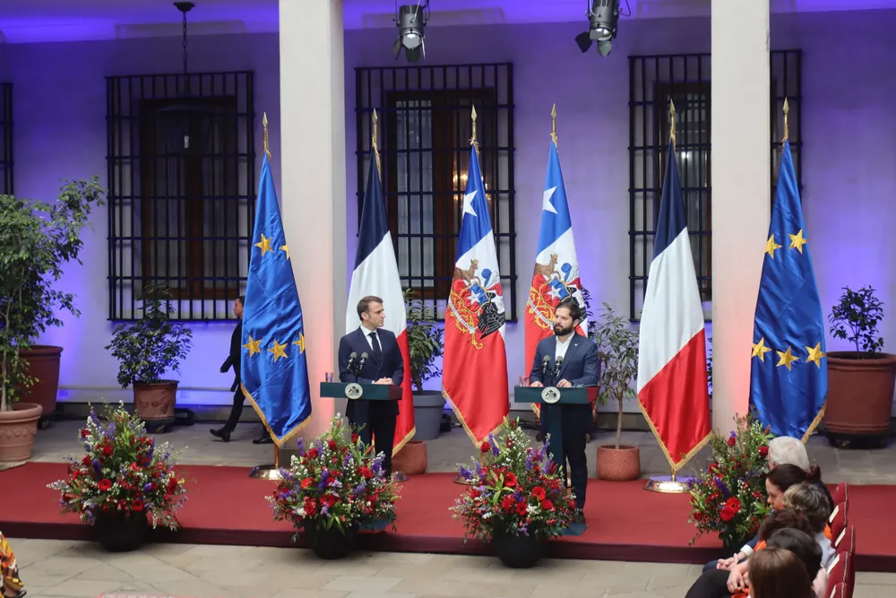 b7d33d0d-0934-4b8d-ba5d-4df5c9acccb2