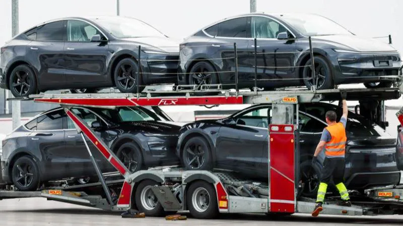 Tesla Inc. vehículos EP A - E F E / H A N N I B A L H A N S CH K E