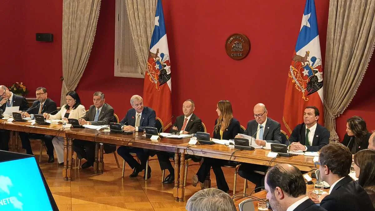 El primer comité político presidido por el presidente José Antonio Kast