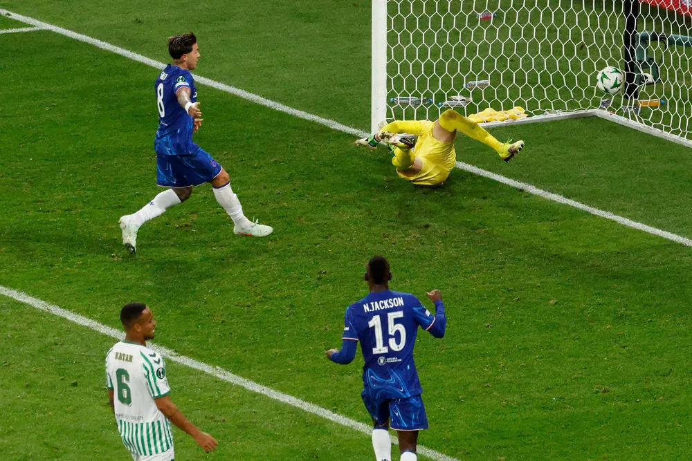 Chelsea -  Real Betis 📷 @premierleague