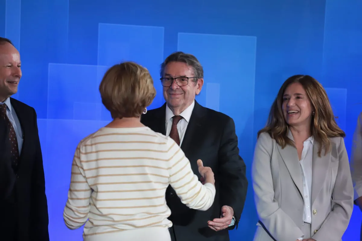 Evelyn Matthei  Fotógrafo Cristian Daniel González Henríquez para The Times en Español