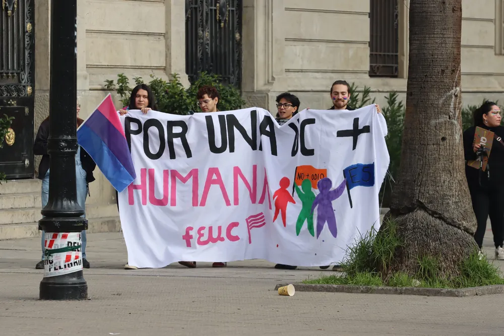 c12c182b-2486-4d7b-8528-d87d6c8a2277