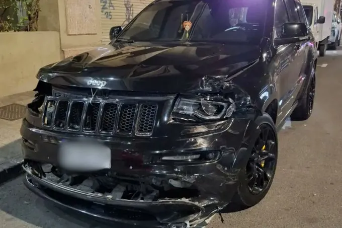 Encuentran destrozado vehículo de Brayan Cortés en la vía pública