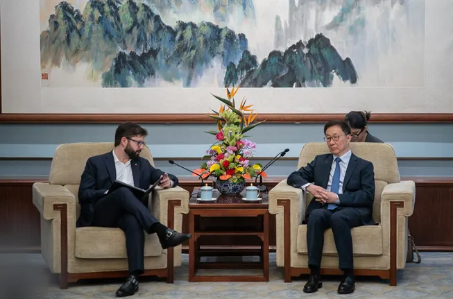 Presidente Boric y Han Zheng