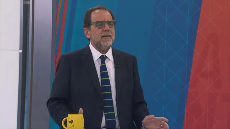 ENTREVISTA MESA CENTRAL JAIME MULET_frame_10814