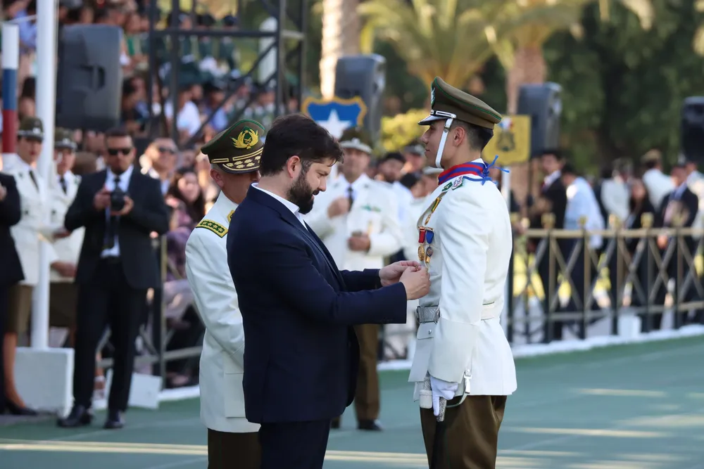 4063c437-7408-42d7-b994-ac3eae01ee00