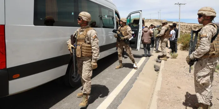 Militares en la Frontera de Chile 📷 Agencia Uno