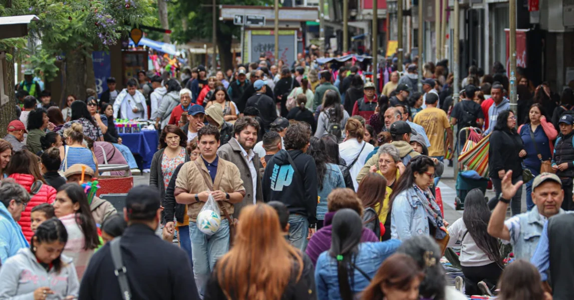 migrantes-aportan-el-103-del-pib-en-chile--cada-uno-en-promedio-aporta-658911-al-estado-por-ano