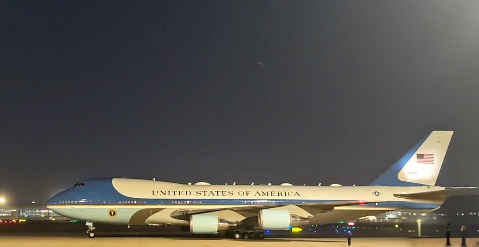 Air Force One / Xinhua