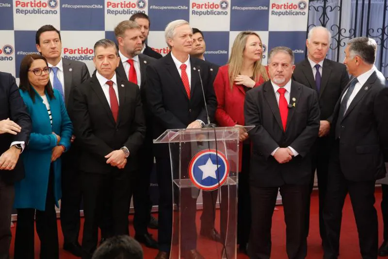 Kast partido Republicano Agencia Uno