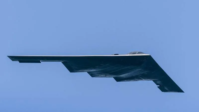 bombarderos furtivos B-2 E P A - E F E / C R I S T O B A L H E R R E R A - U L A S H K E V I C H
