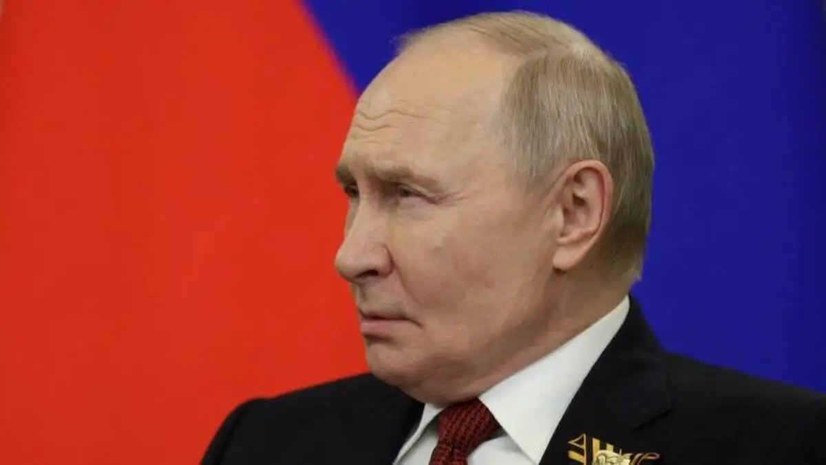 Vladimir Putin / R A M I L S I T D I K O V / P O O L