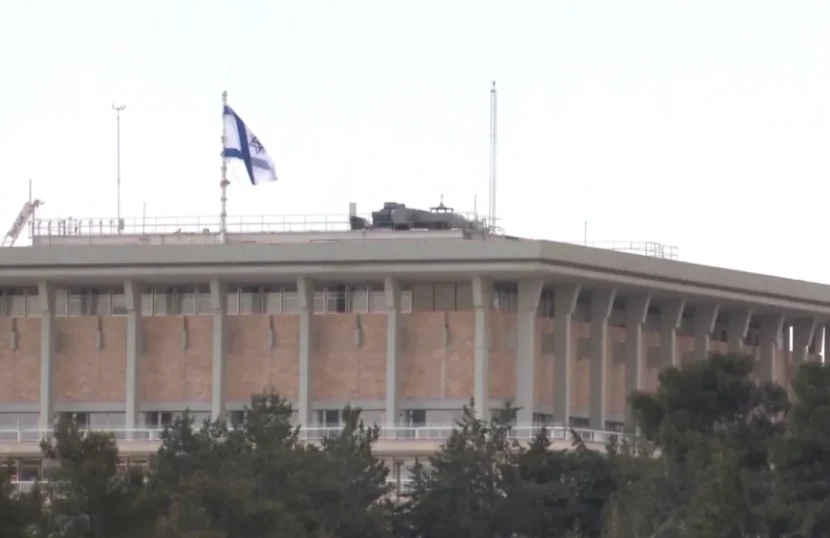 Israel aprueba polémica ley de medios y amplía control estatal