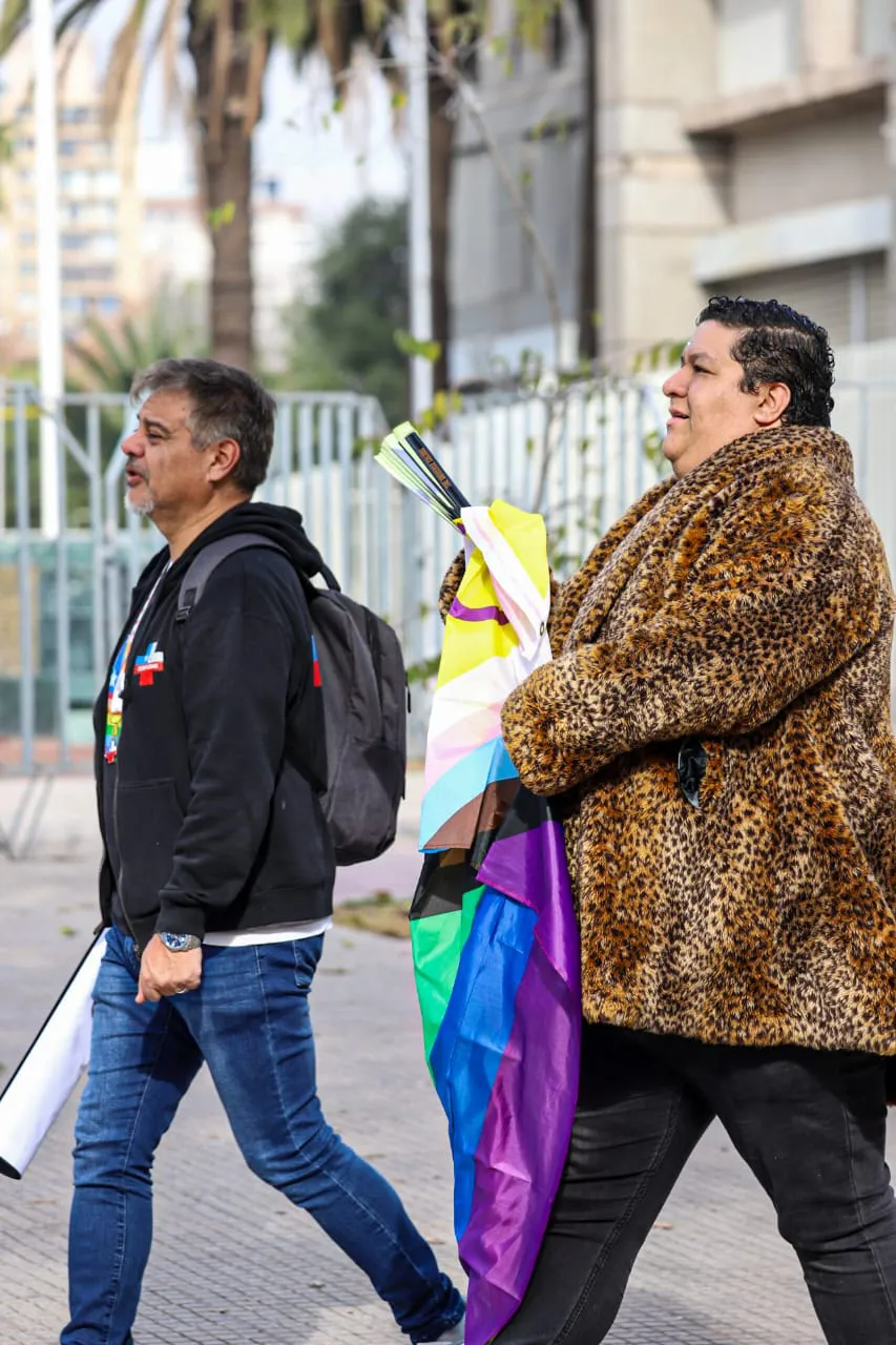 958afc48-b473-4b7a-b4e3-6ffa6d590995