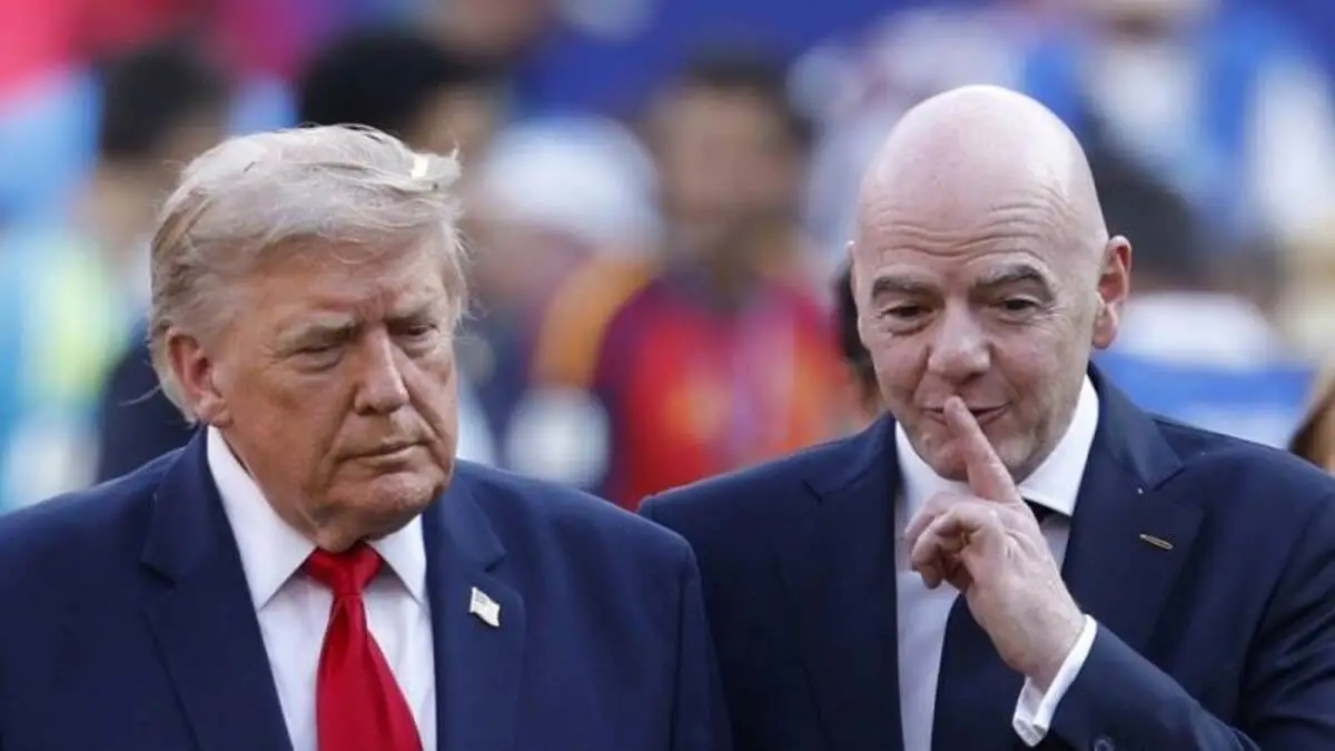 Donald Trump y  Gianni Infantino, / EPA / SHAWN THE W