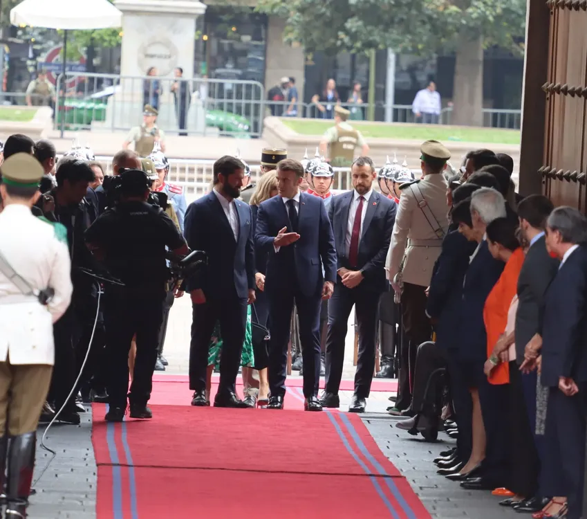 455c90e1-d1b5-47fa-aaba-f33ead7d9ee1 (1)