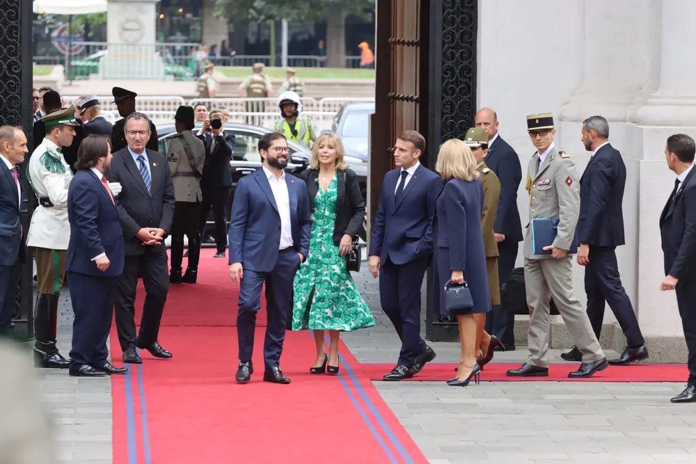 17d702ab-1b9b-4292-82c5-cc533e4cfd8e