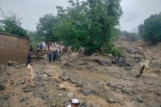 Pakistán por lluvias monzónicas (AP)