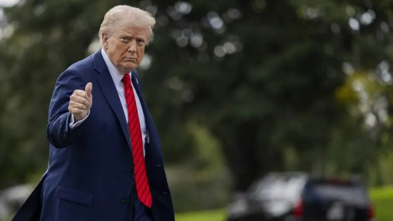 Donald Trump EPA/SHAWN THEW