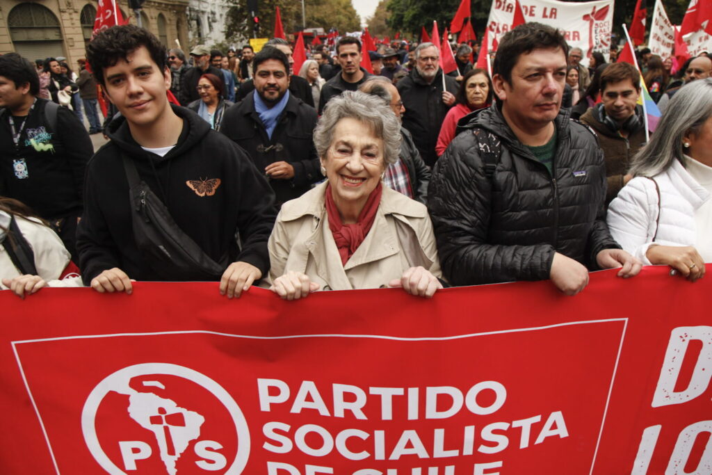 Marcha De La Cut En Conmemoración Del Día De Las Y Los Trabajadores